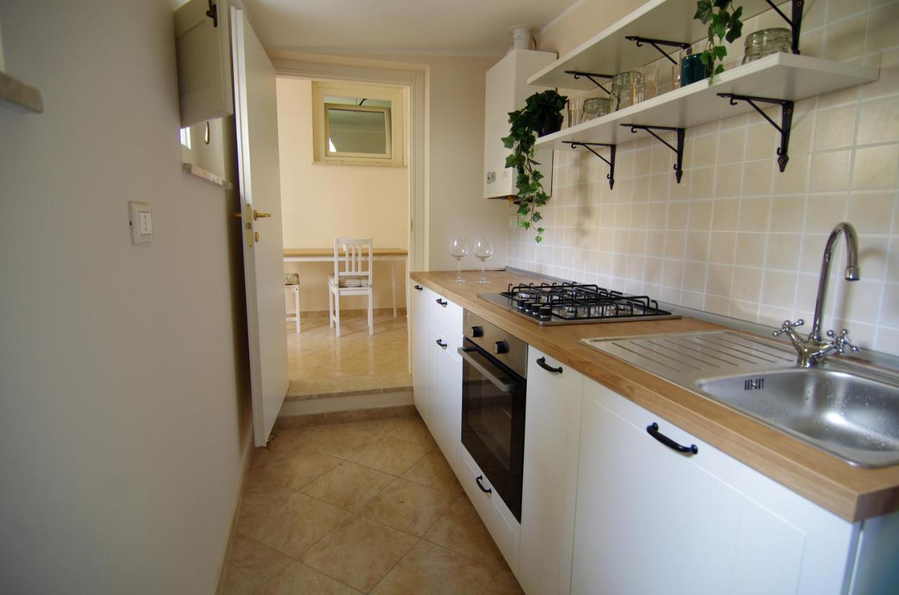 Cozy House Con Corte Privata In Centro Storico Aq LʼAquila Exteriér fotografie