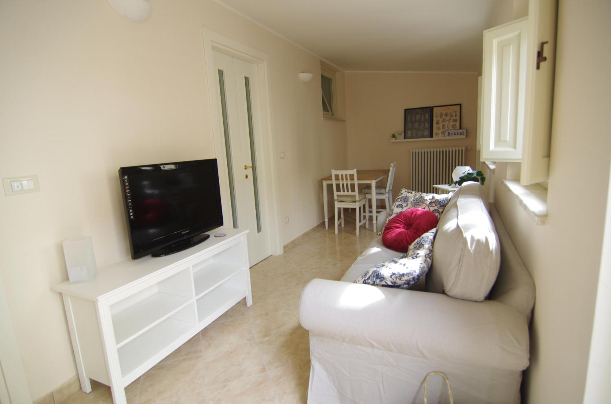 Cozy House Con Corte Privata In Centro Storico Aq LʼAquila Exteriér fotografie
